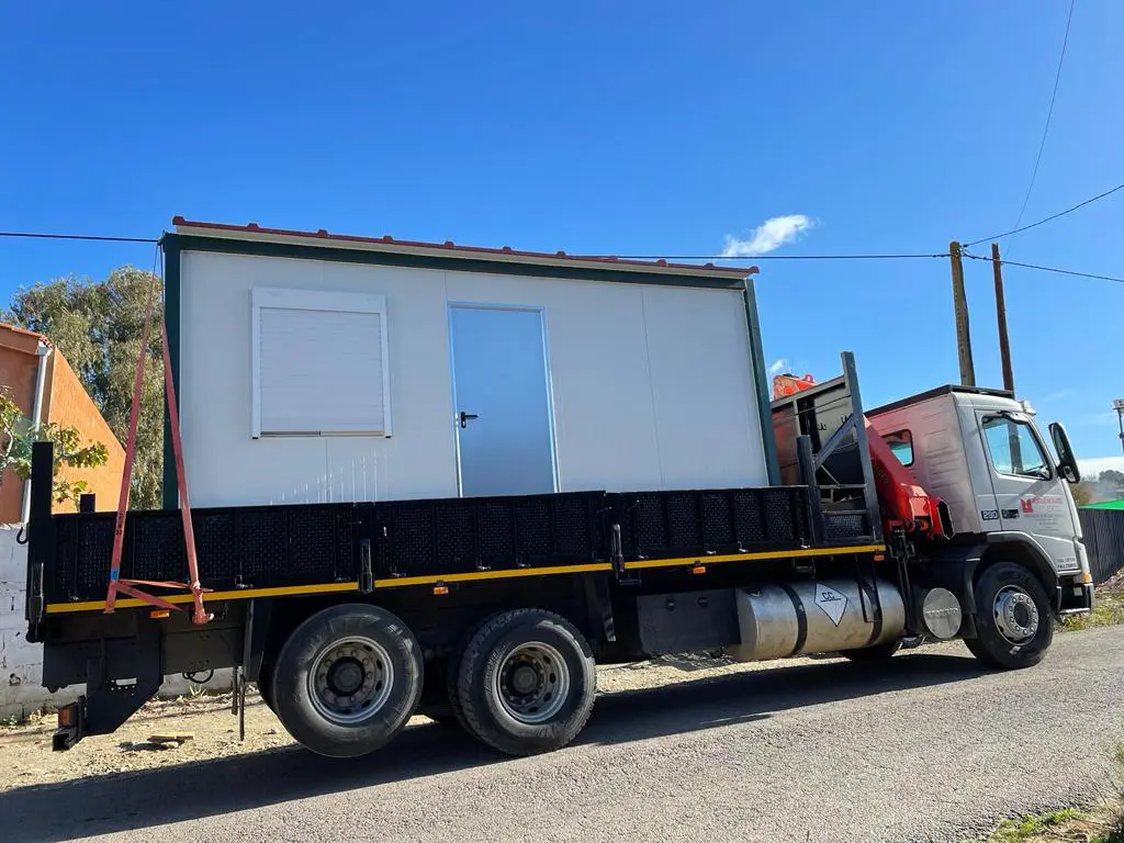 Prefabricados. Estructuras metálicas. Módulo transporte.