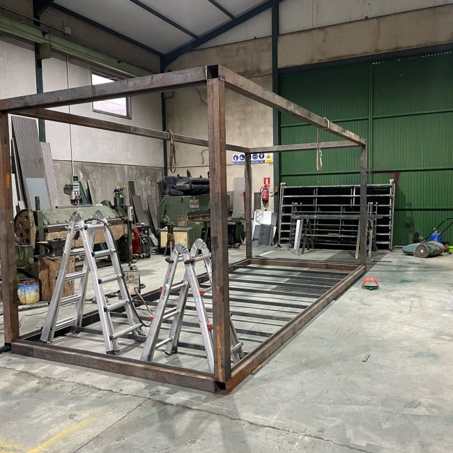 017fb5ced33fce88bb6339f2332e935577522b2d81